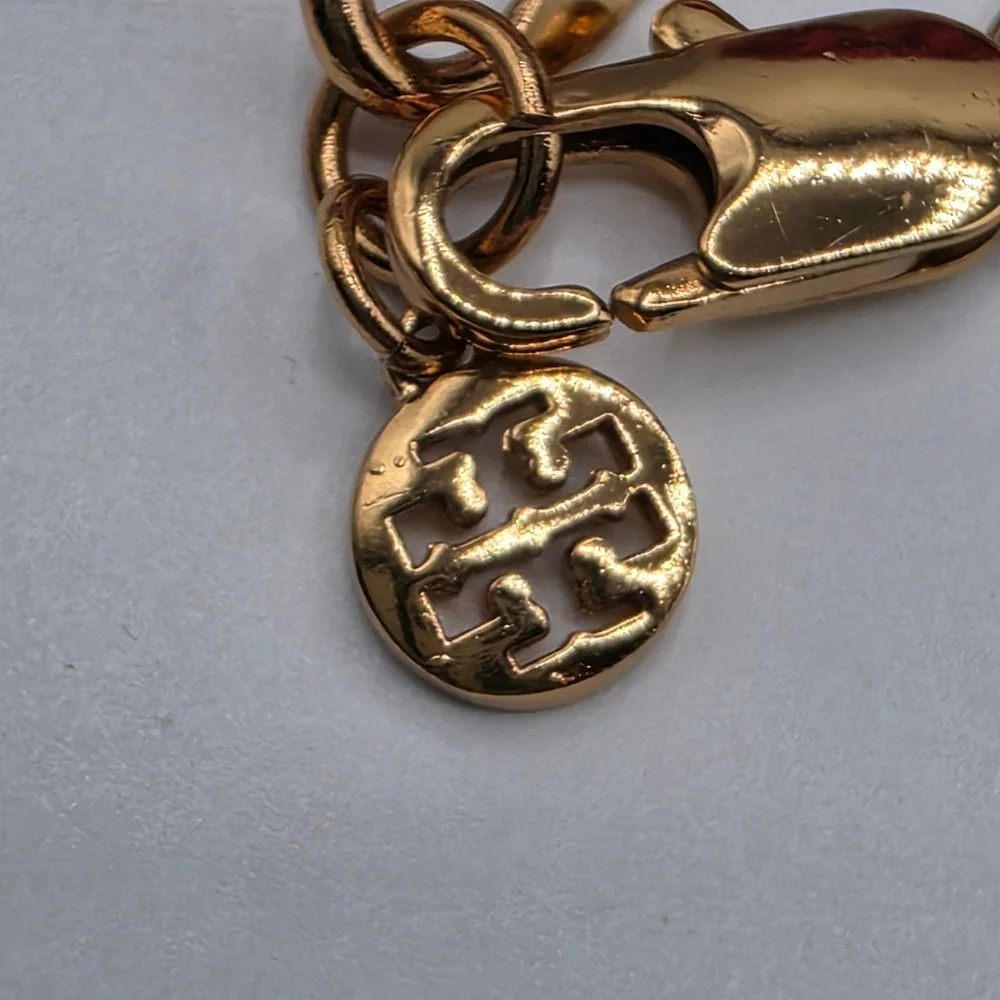 Tory Burch Pink Red Enamel Flower Statement Necklace Gold‎ Tone Logo Charm 22in